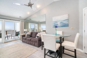 Beachside 323 Waterfront Condo